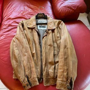 NEW ZEALAND OUTBACK MENS LARGE DISTRESSED LEATHER JACKET